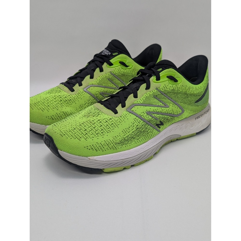 New Balance Men's 9.5D 880 v12 Men's Running Shoes Lime Green Black M880L12